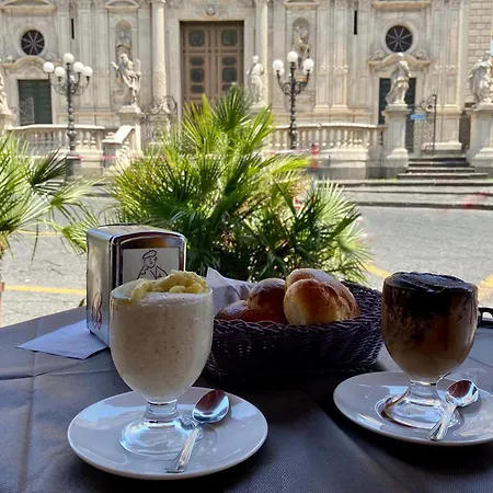 Al Vicolo Hébergement de vacances Acireale